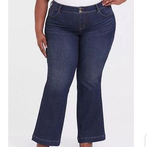 TORRID Flare Jeans Dark Wash 22R